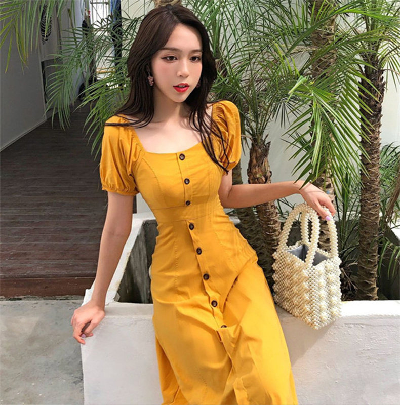 French-style retro-wise lavender mountain benflower superfairy sweet and mermesan with a knee-long skirt and a great French little crowdskirt summer