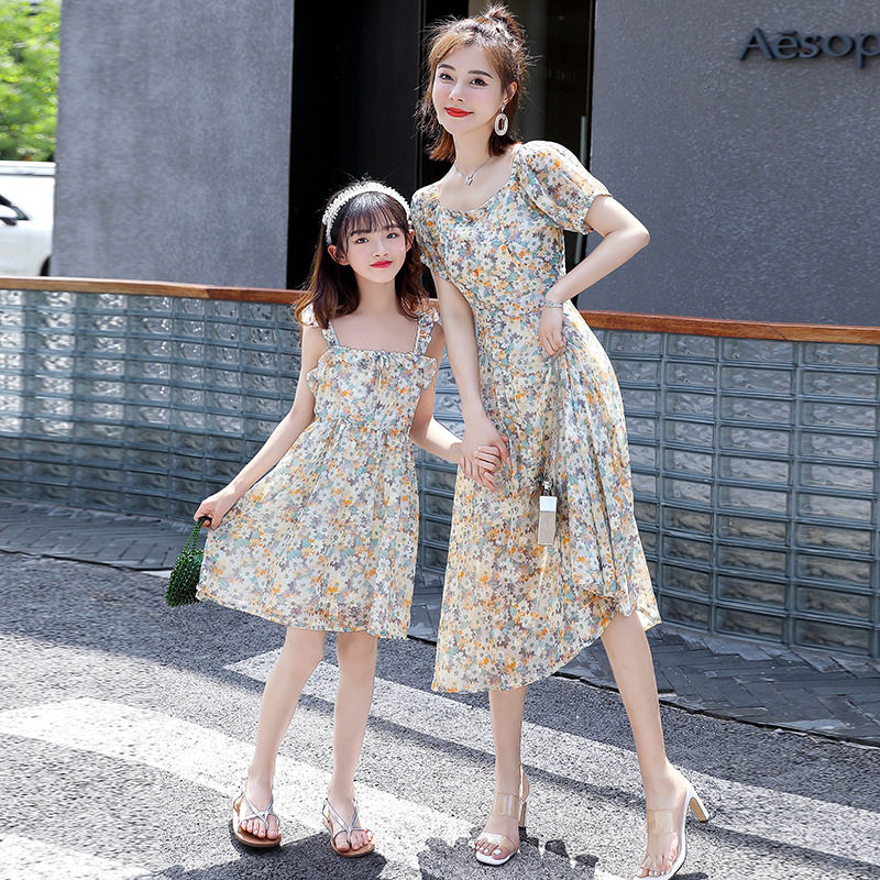 High-end Fried Street pro-Summer Dress Long Dresses Seaside Photo Girl harnesses Flowers Foreign Dress Female Dress Foreign Pie