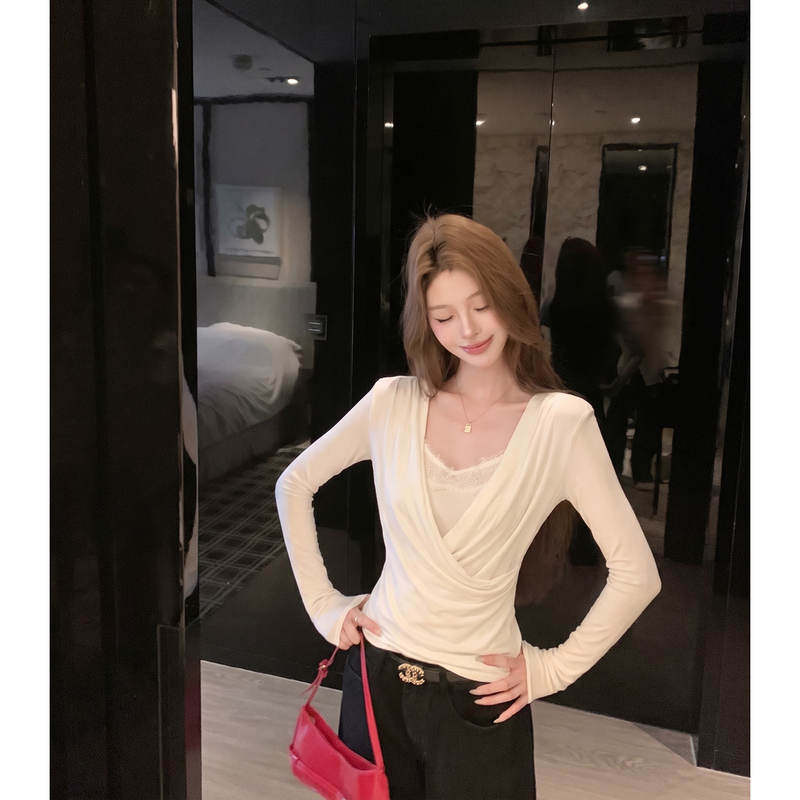 Itookgiii'Miu Style Outfit' White Lace Swing Collar Fake Two-Piece Knitted Long-Sleeve Top for Women Early Autumn Wear