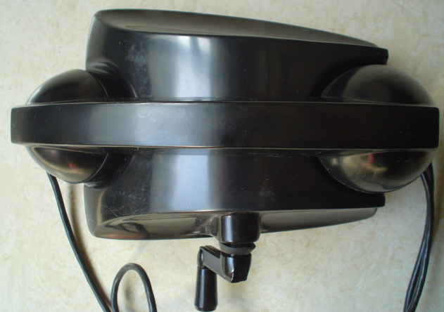 1970s New stock CZ--2A type magnet telephone hand cranked telephone collection display