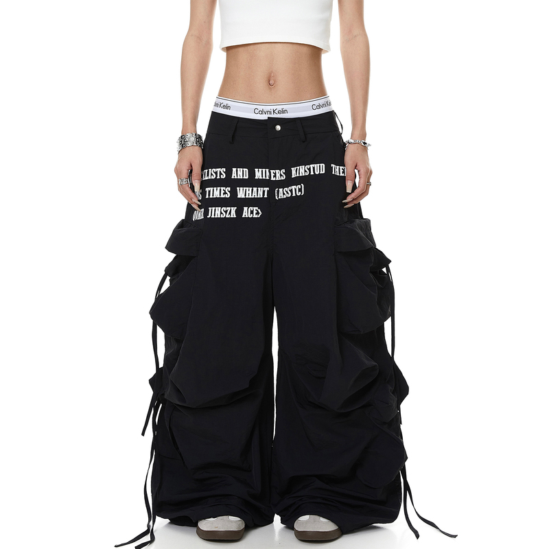 Blacklists American-Style Drawstring Multi-Pocket Pleated Letter Paratrooper Cargo Pants Unisex Street Dance Trendy Wide-Leg Pants Blacklists American-Style Drawstring Multi-Pocket Pleated Letter Paratrooper Cargo Pants Unisex Street Dance Trendy Wide-Leg Pants