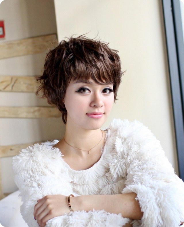 Perruque KINSTYLE    cheveux courts - Ref 2609202 Image 15