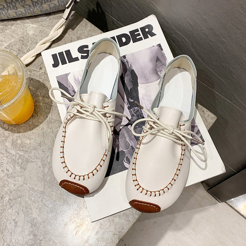 Beige Lace Up BDoug shoes female 2021 spring new pattern Korean version Versatile soft sole Kick on Shoes for pregnant women Retro Harajuku Single shoes