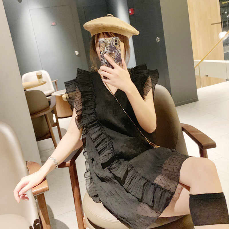 2022 Summer clothes the new women's style small crowdsourced little black dress can be sweet and salt little subtea hysteria