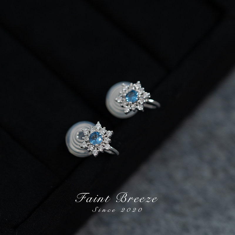 食颜派 圣诞锆石雪花耳针 (一对装)【把冬日星光戴在耳畔,让精致感如落雪般优雅降临】