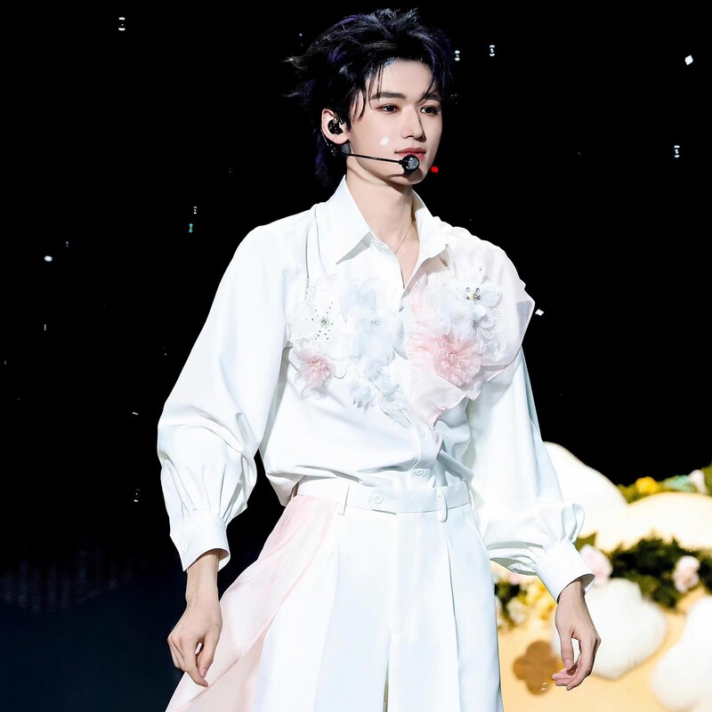Liu Yaowen's Same Style White Handmade Three-Dimensional Flower Long-Sleeve Shirt for Men, High-End Fashion Stage Performance Catwalk Shirt Trend