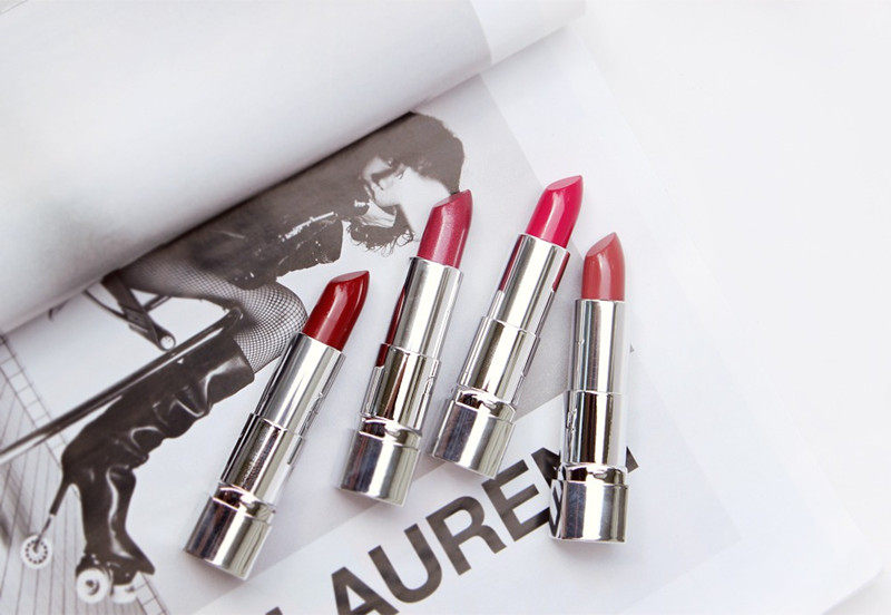 Qing Rimmel Moisture Renew Lipstick