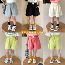 Summer new childrens pants solid color loose sports shorts boys and girls Korean version all-match beach hot pants