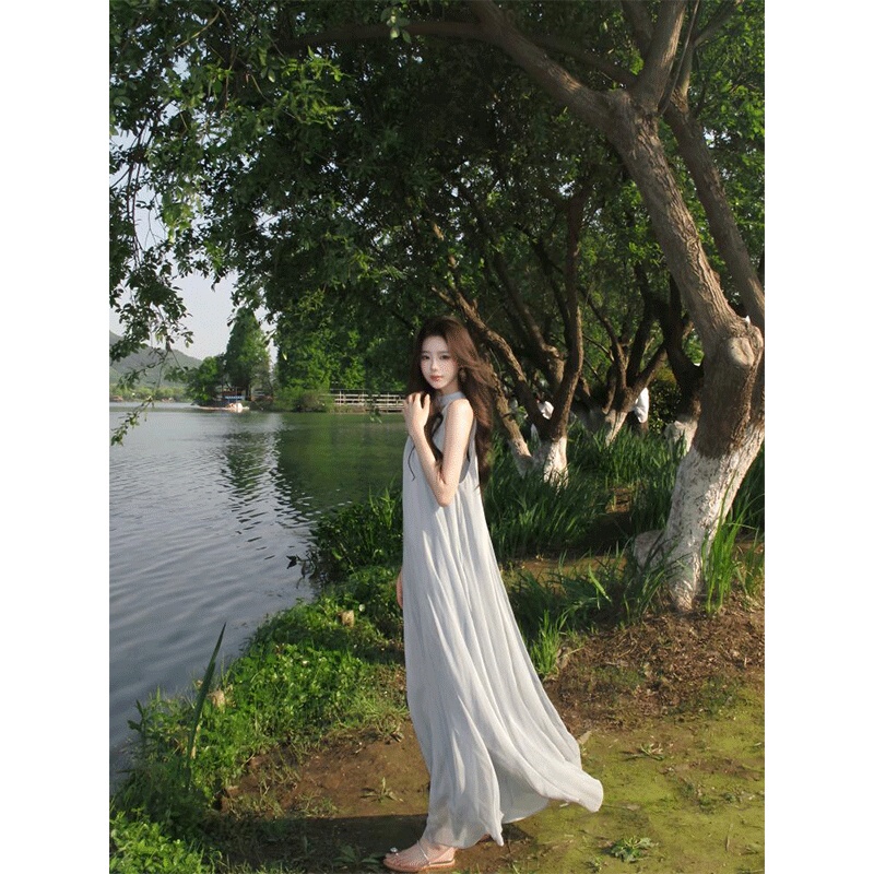 Chic by Siqi "Qingyun Blue Dress" Halter Neck V-Neck Sleeveless Holiday Chiffon Long Dress with a Cool Vibe