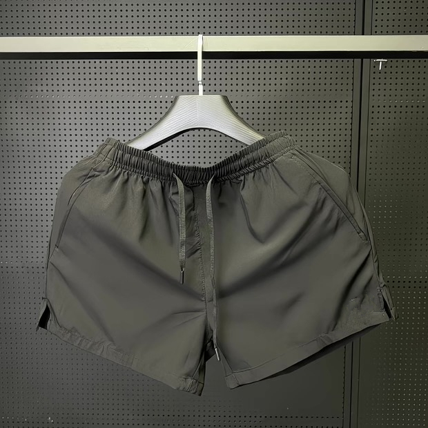 Summer Ice Silk Quick-Drying Sports Shorts Fitness Running Marathon Shorts Elastic Track and Field Training Badminton Shorts