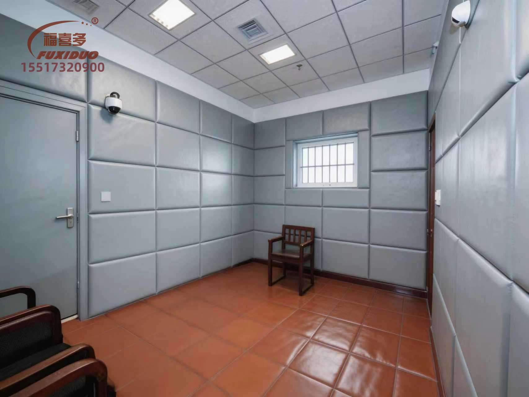 办案区频繁出现人员磕碰自残？这些房间一定要加装防撞软包