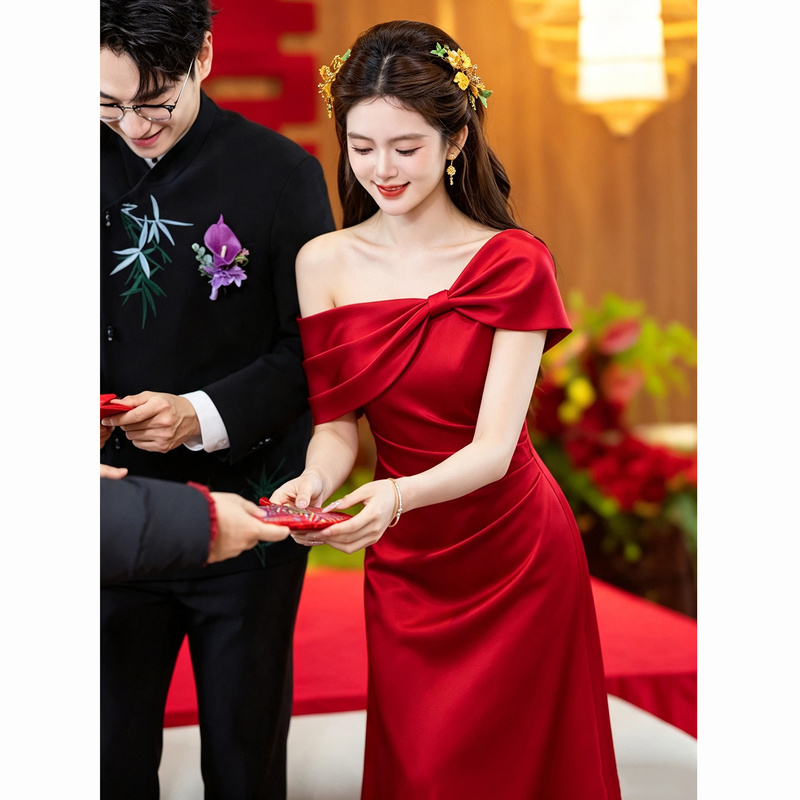Burgundy Toast Dress for Bride, Summer Petite Satin High-End Niche Engagement Dress, Fishtail Slim Fit 2026 Burgundy Toast Dress for Bride, Summer Petite Satin High-End Niche Engagement Dress, Fishtail Slim Fit 2026