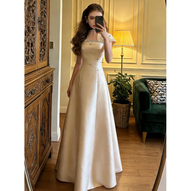 Evening Dress 2026 New Style High-End Adult Ceremony Banquet Host Socialite Slim Long French Light Luxury Niche