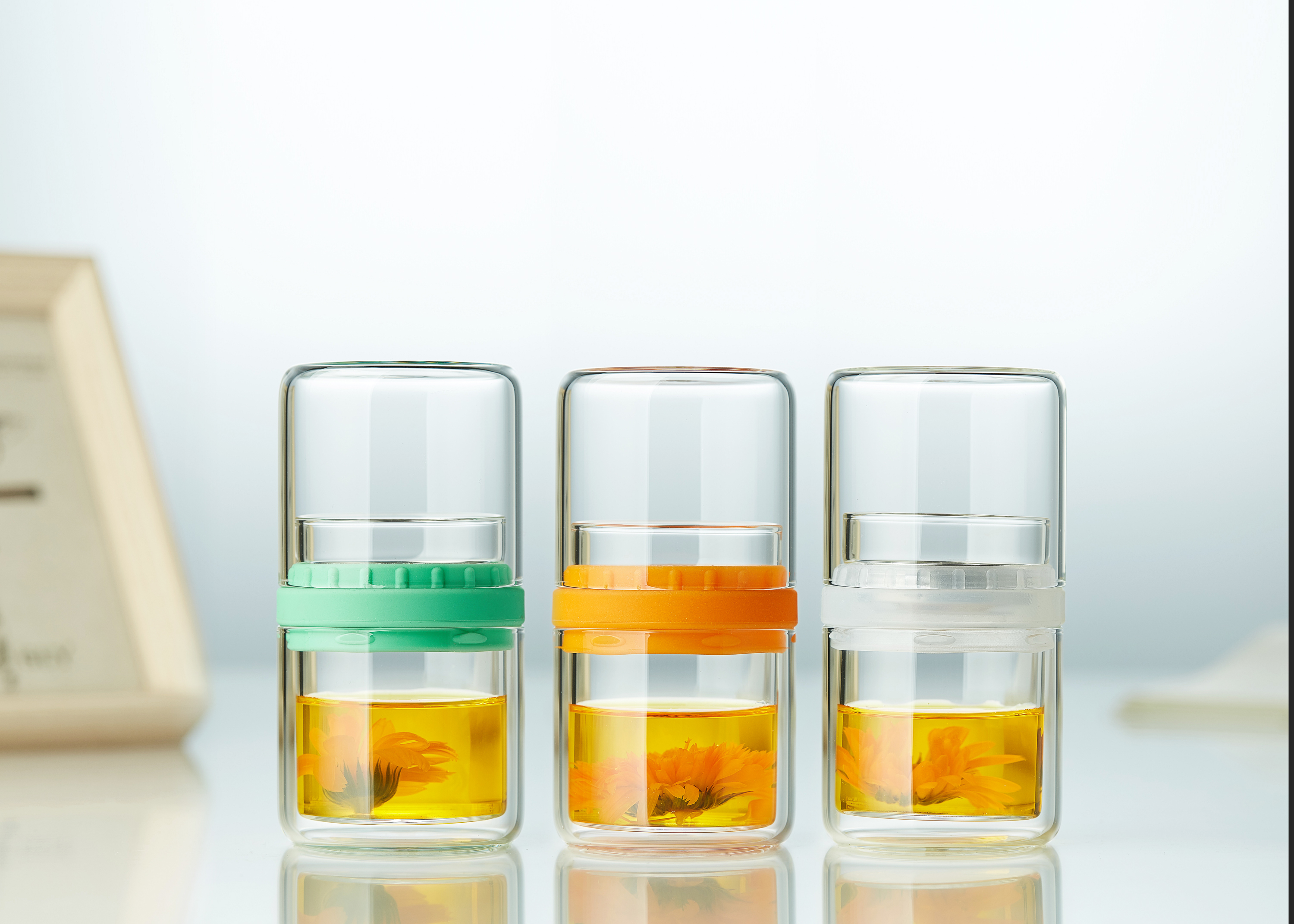 Xinfeu Handmade Kung Fu Three Cups Travel Cup Built Tea Cup Thick Heat-resistant Glass Filter Cup Express Cup