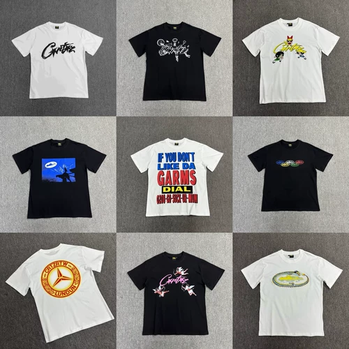 [Мегапредложения Черной пятницы] Топы с круглым вырезом, полурукавами и рубашками с круглым вырезом и принтами — это модно.