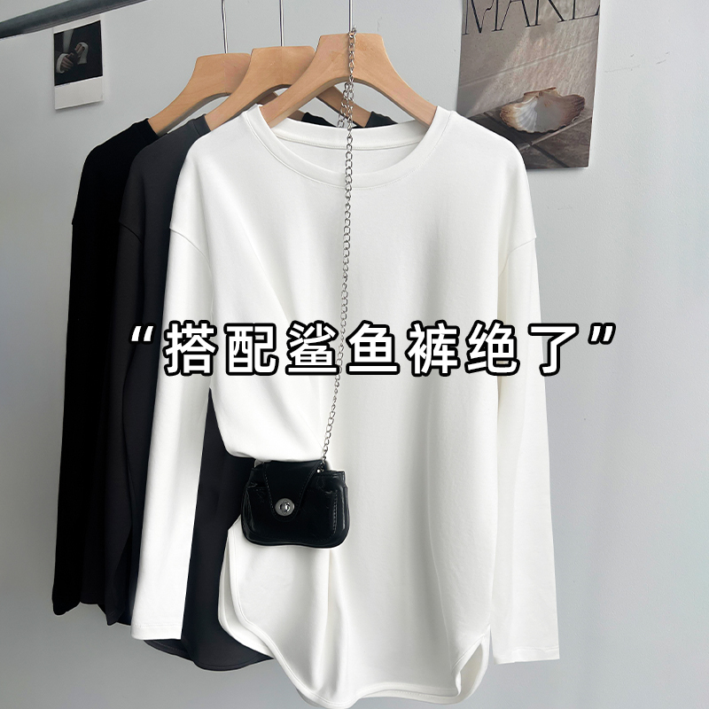 White Long-Sleeved T-Shirt Base Layer for Women, Paired with Shark Pants, Top That Covers the Hips, Mid-Length, 2026 New Model White Long-Sleeved T-Shirt Base Layer for Women, Paired with Shark Pants, Top That Covers the Hips, Mid-Length, 2026 New Model