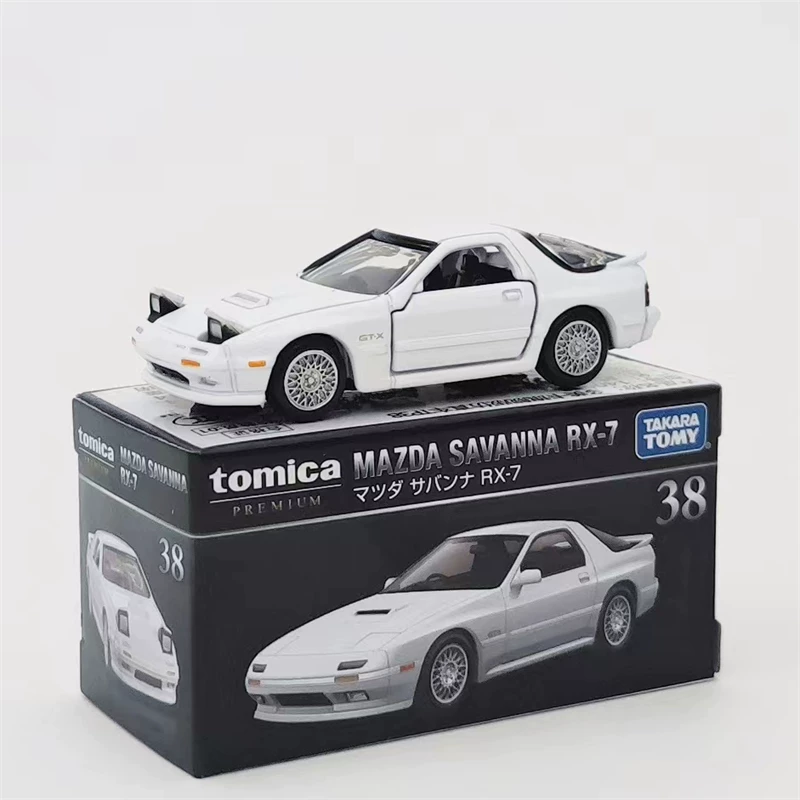 Эталонная коллекционная модель автомобиля спортивного класса Domi Card Black Box Alloy Simulation Lamborg GTR