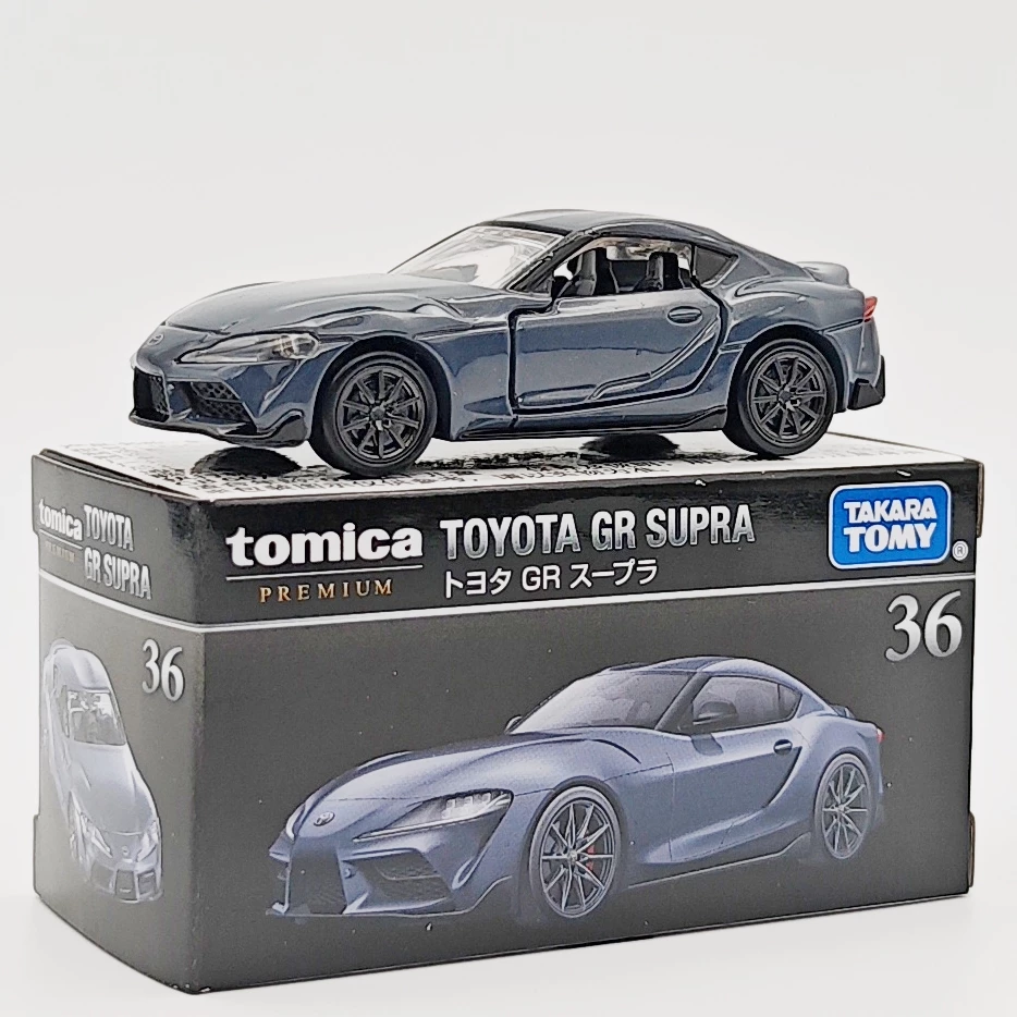 Эталонная коллекционная модель автомобиля спортивного класса Domi Card Black Box Alloy Simulation Lamborg GTR