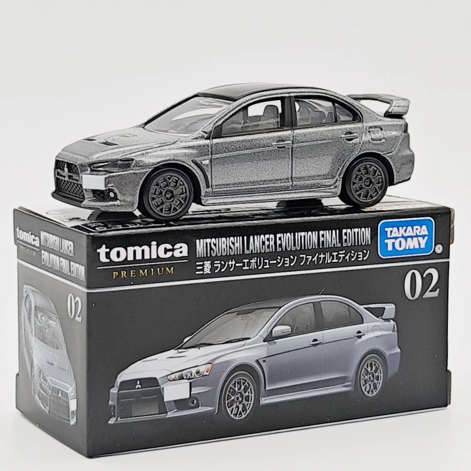 Эталонная коллекционная модель автомобиля спортивного класса Domi Card Black Box Alloy Simulation Lamborg GTR