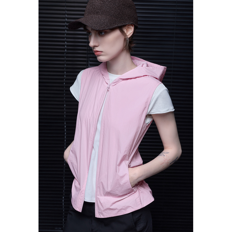 Moment Pink Hooded Sleeveless Vest for Women 2026 Summer New Style Loose Casual Outerwear with a High-End Feel and Super Pretty Moment Pink Hooded Sleeveless Vest for Women 2026 Summer New Style Loose Casual Outerwear with a High-End Feel and Super Pretty
