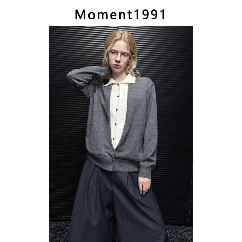 Moment Color-Blocked Faux Two-Piece Lapel Sweater Knitted Cardigan for Women 2026 Early Autumn New Style Lazy Style Unique and Beautiful Moment Color-Blocked Faux Two-Piece Lapel Sweater Knitted Cardigan for Women 2026 Early Autumn New Style Lazy Style Unique and Beautiful