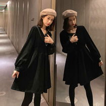 2021 autumn new a dress thin foreign style retro temperament Korean version of small black dress Hepburn wind autumn and winter