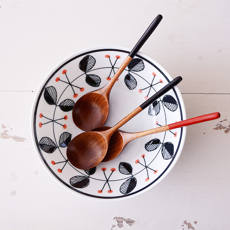 Japanese and Korean wooden spoon natural log solid wood round mouth red and black mouse tail small spoon creative wooden spoon spoon
