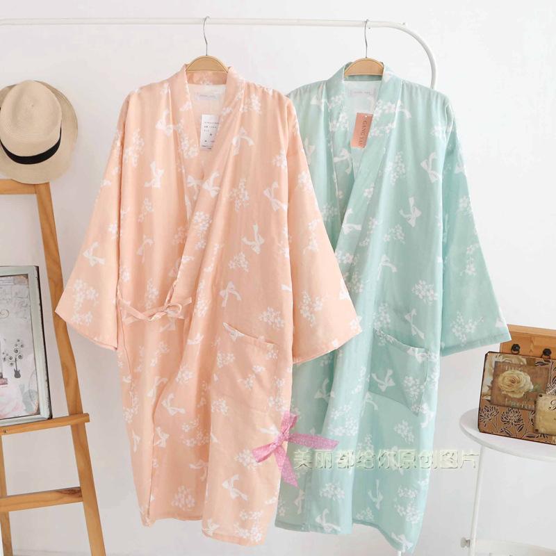 Bông gạc mỏng và áo choàng cotton nam giới và phụ nữ kimono áo choàng tắm đồ ngủ rất phẳng áo ngủ mùa xuân và mùa hè ren nightdress