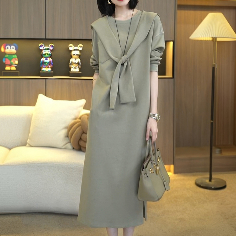 Korean Fashion Design Round-Neck Sweatshirt Dress for Women, New Spring and Autumn Style, Age-Reducing Hooded Shawl Dress for Women