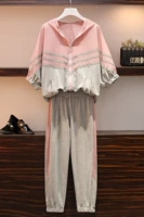 Розовый комплект