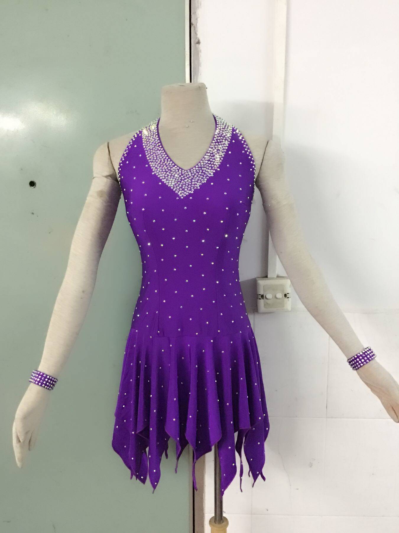 Professional Dingding New Latin Performance Competition Dance Dresses Performance Costume Adults National Mark Social Dance Dress Samba Set to do