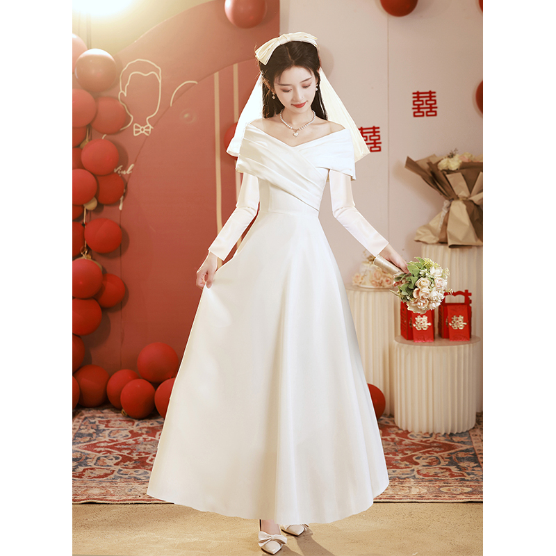Long-Sleeved Off-The-Shoulder Dress for Marriage Registration, Light Wedding Dress, Travel Photography, White Dress, Coming-Of-Age Ceremony, White Engagement Dress