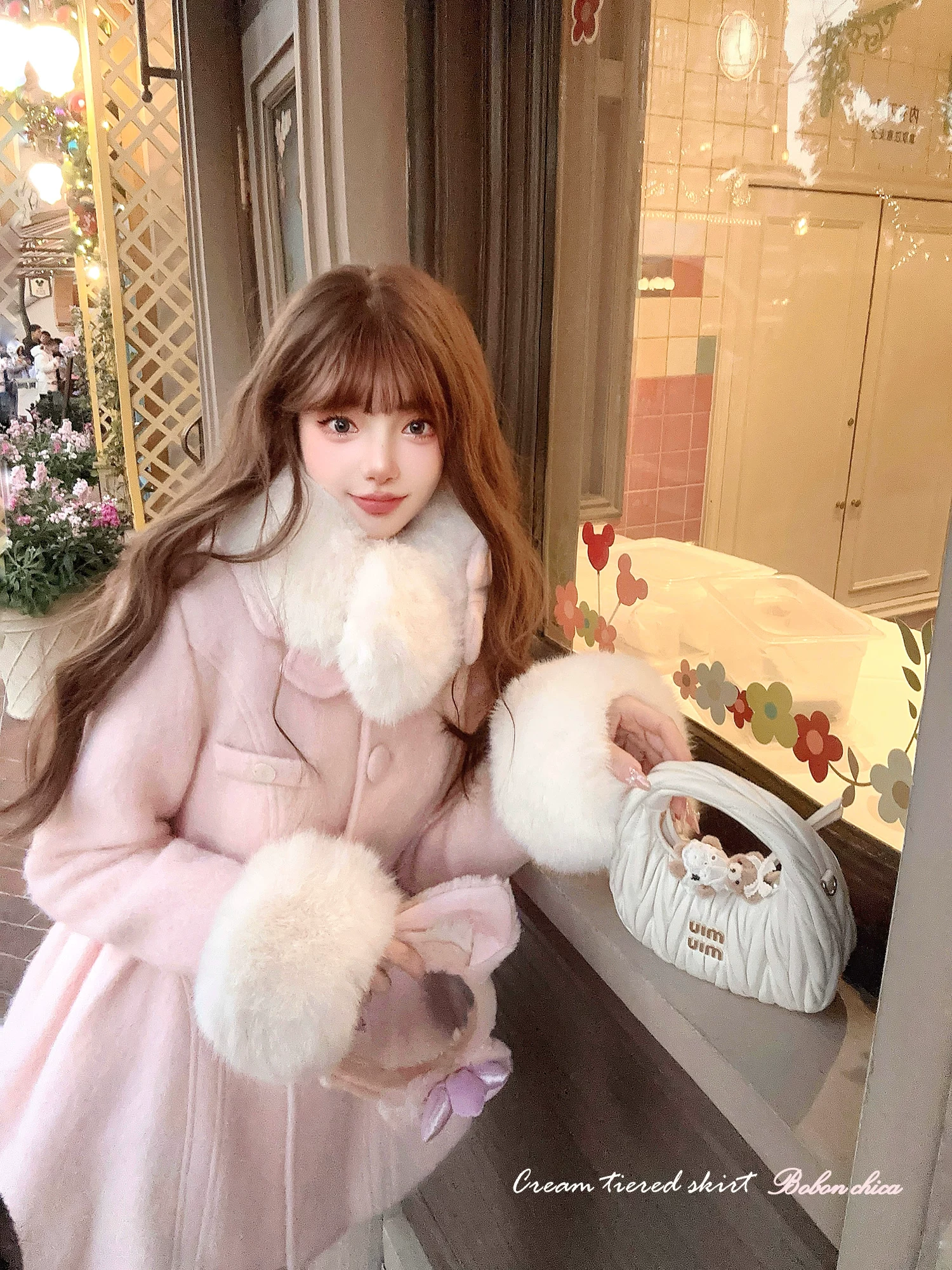 Пальто с большим меховым воротником Limo Bobon 21 Daughter 45% шерсти C2378