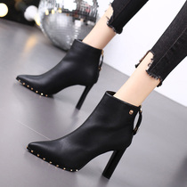 A D Hepburn pointed toe high heels thick heel ankle boots womens 2022 new rivet button plus velvet Martin boots