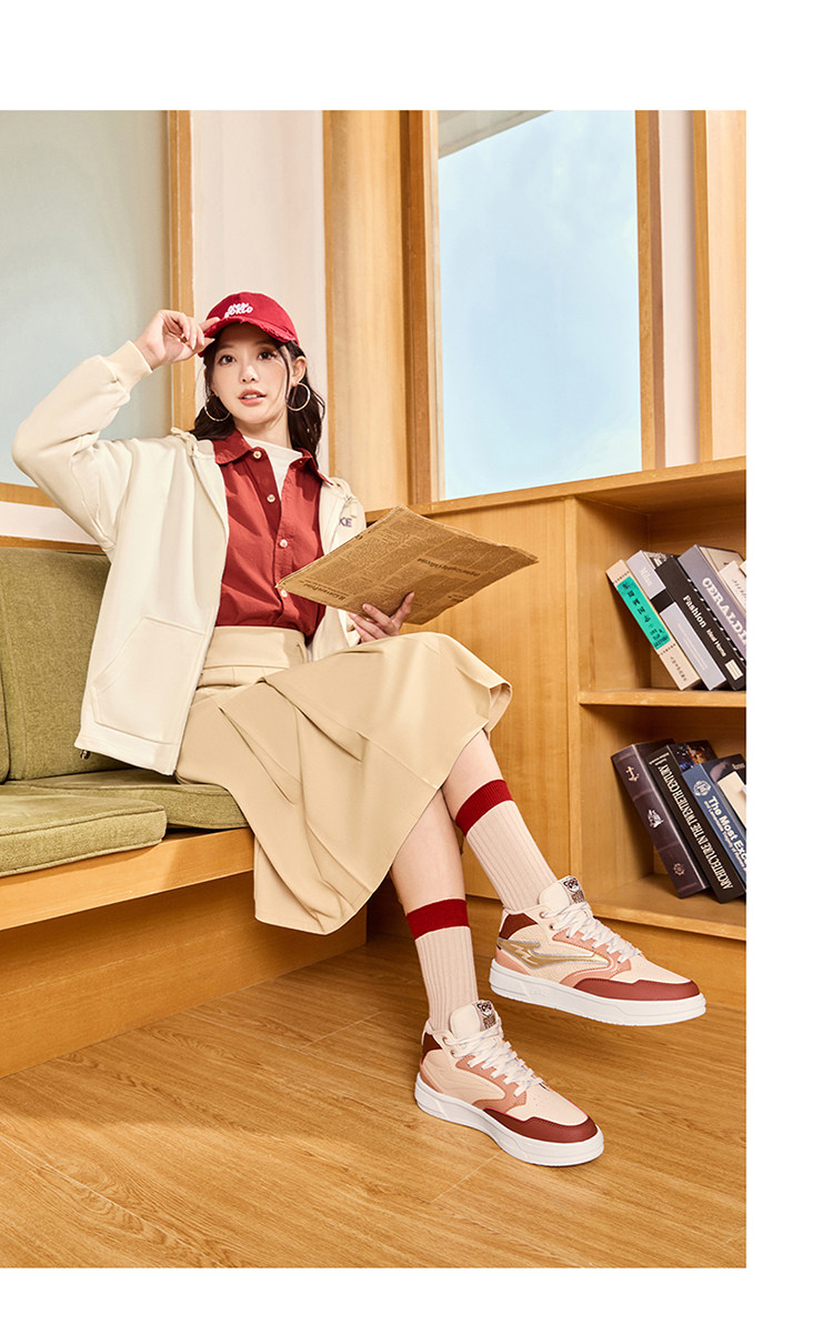 обувь на тонкой подошве ( для скейтборда ) 电池熊猫鸿星尔克板鞋休闲 𫔮高筒女鞋夏季2025新款鞋子厚底运动鞋女 The Erke