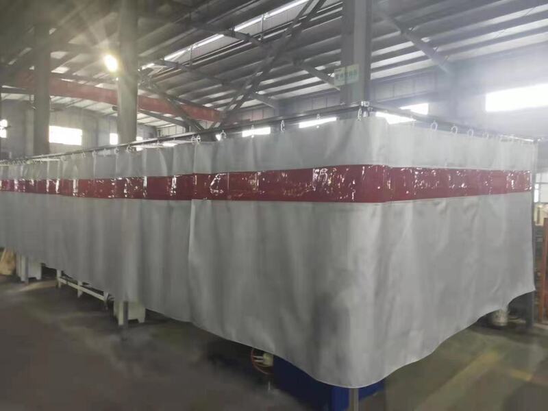 Fireproof Door Curtains, Heat-Insulating Welding Protection Curtains, Silicone Fiberglass Cloth, High-Temperature Resistant Thermal Insulation Curtains Factory