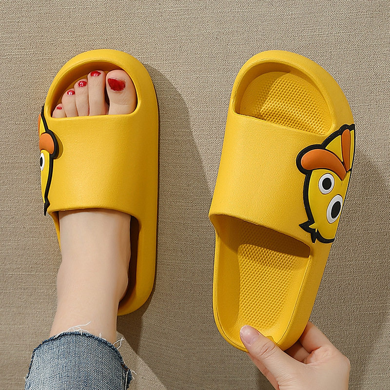 Cartoon Small Yellow Duck Home Cute Stomp Slippers Male Summer Wear Indoor Couple Bath Non-slip Sandal Sandals Shoes Woman