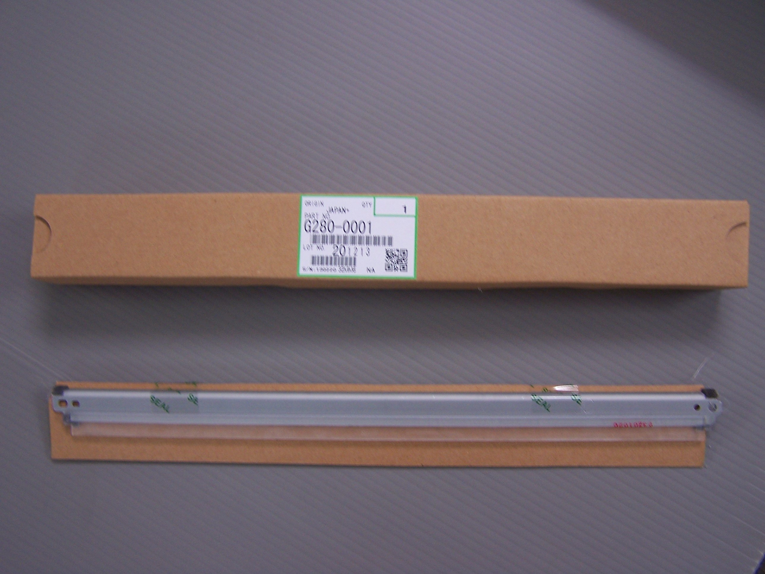 Original fit C3001 C3001 C3501 C3501 C5501 C5501 C5501 drum core squeegee cleaning squeegee scraper 