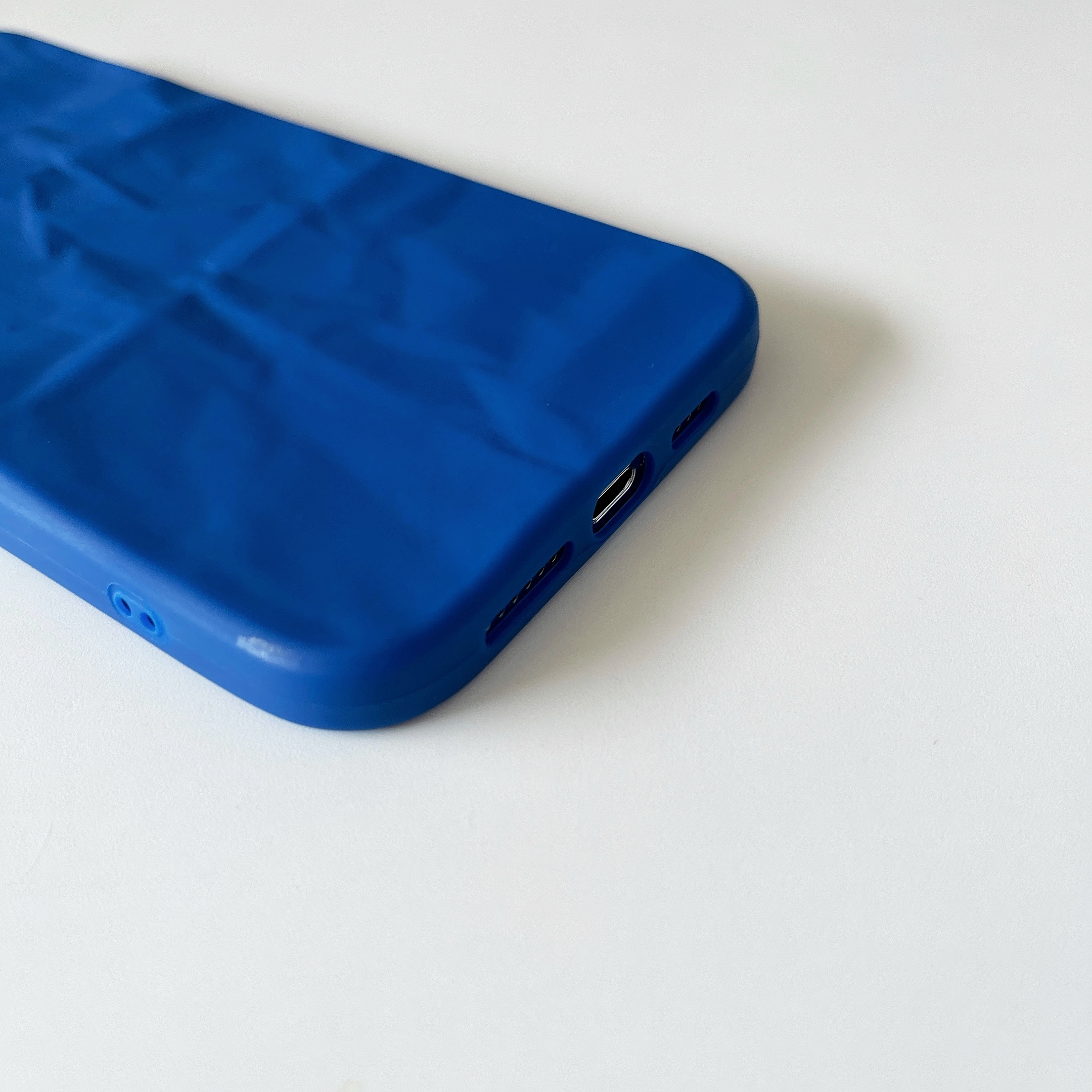 Wrinkled Klein Blue iphone 15 Phone Case iPhone 13 Pro New 12promax 11por Female 14 Anti Drop All Inclusive 14pro Premium_voghion.com