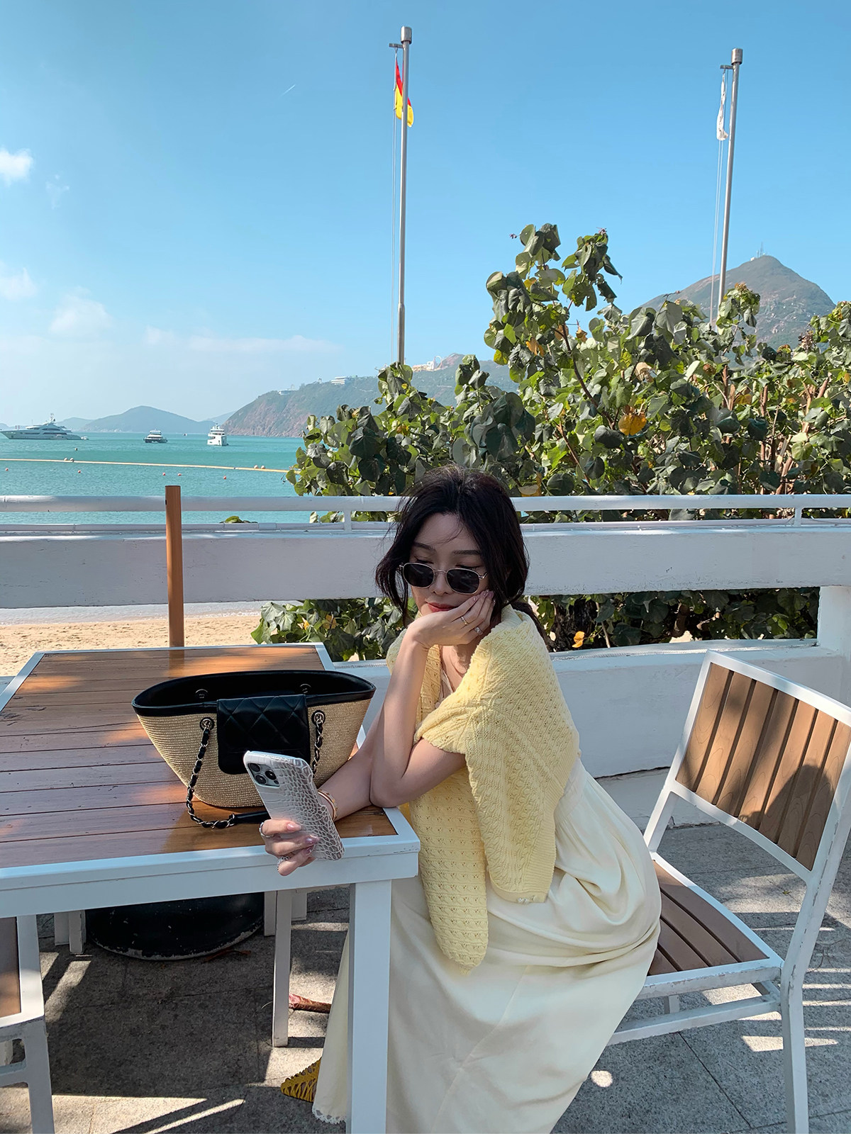 시 웨이 리앙 봄날 전복 프랑스식 낭만주의 루즈핏 느긋한 라운드 넥 벌룬 소매 홀로우 아웃 오픈 가디건 상세 이미지 28