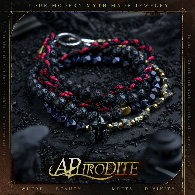 【Immortal Helmet】Niche Bracelet for Men, Vintage Beaded Bracelet, Personalized Wristband, Birthday Gift, Jewelry for Gifting