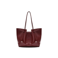 Вишнево-красный