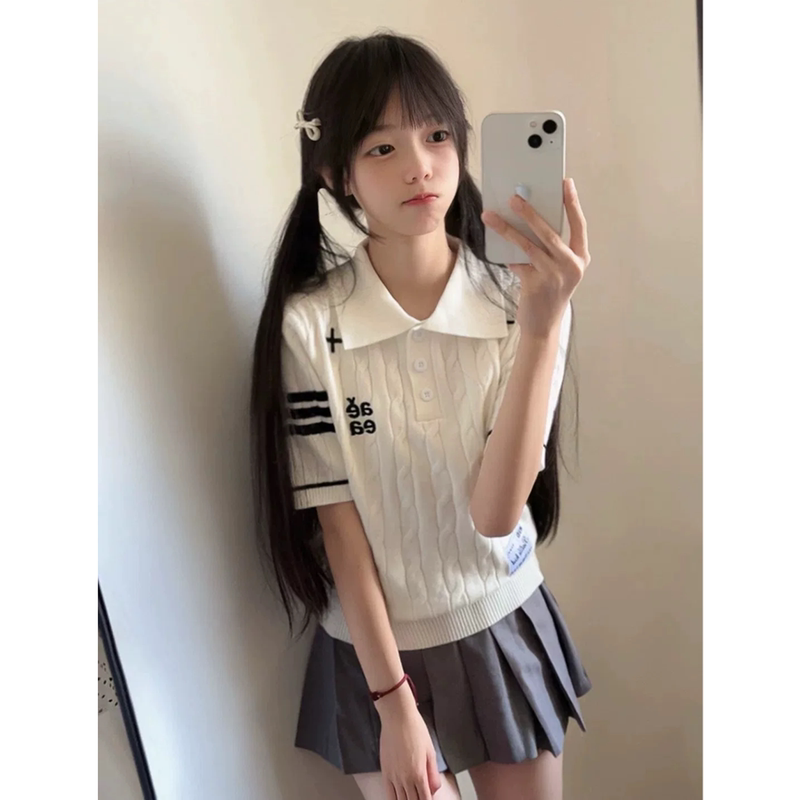 American High Street Style Three-Stripe Polo Shirt Short-Sleeve T-Shirt for Women, Summer Design, Slimming Old Money Style Knit Top American High Street Style Three-Stripe Polo Shirt Short-Sleeve T-Shirt for Women, Summer Design, Slimming Old Money Style Knit Top