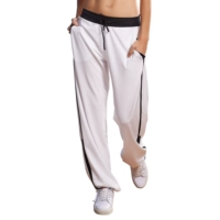 Белые штаны