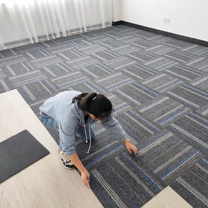 【安博士】现代简约拼接方块地毯垫