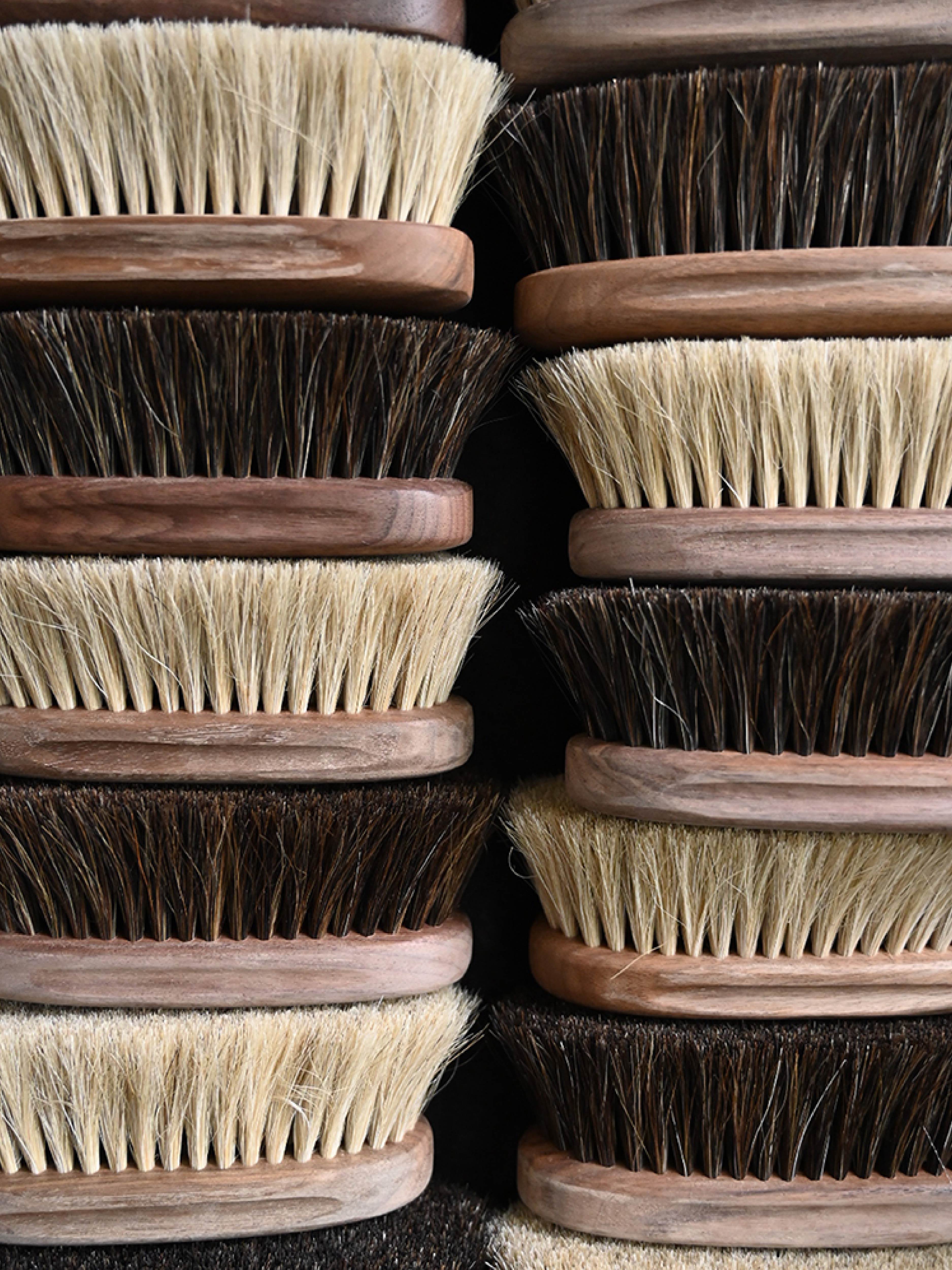 100% pure horsetail fur North American black walnuts wool cashmere comb anti-cocks large coat dust removal cleaning leather shoes maintenance brushes-Taobao