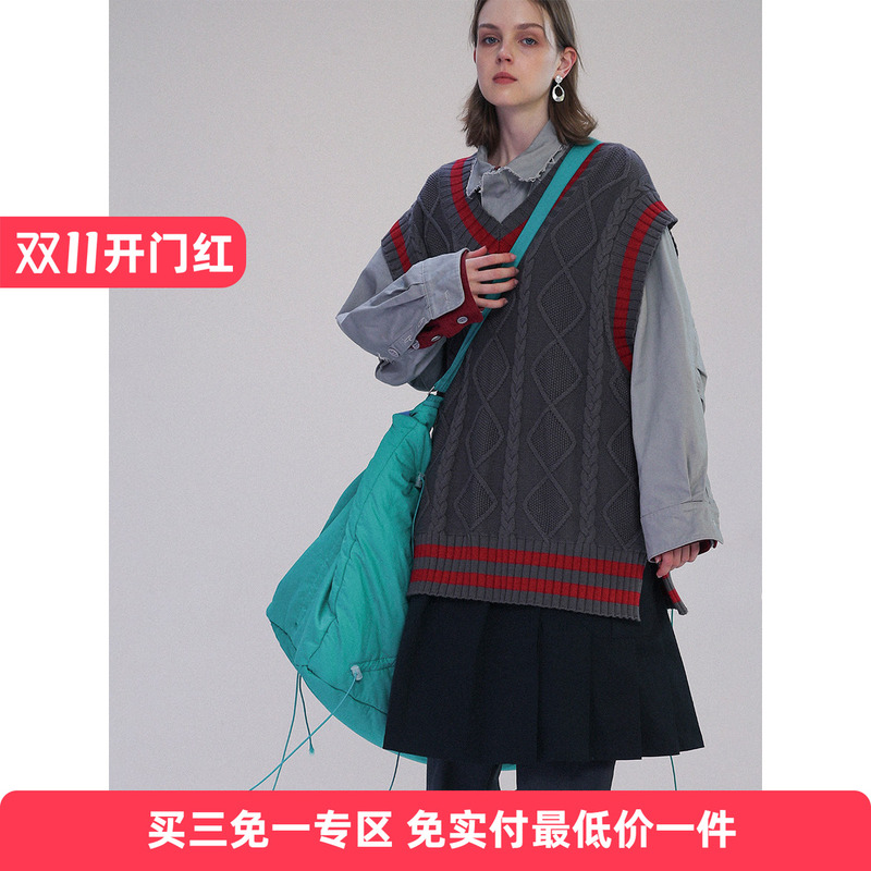 Unvesno Retro Knitted Vest V Neck Square Autumn Casual Loose Sleeveless Couple Sweater Vest Trendy