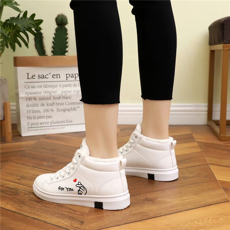 Mùa đông 12 trẻ lớn và ít nữ cao giày 13 nữ trung học cơ sở 14 học sinh trung học cơ sở 11 giày thể thao 15 tuổi giày nữ bitis