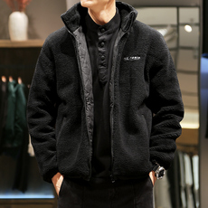 Пуховой жилет