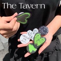 TheTavern x SND cooperative multi-color round heart design handheld desktop support mobile phone Tok